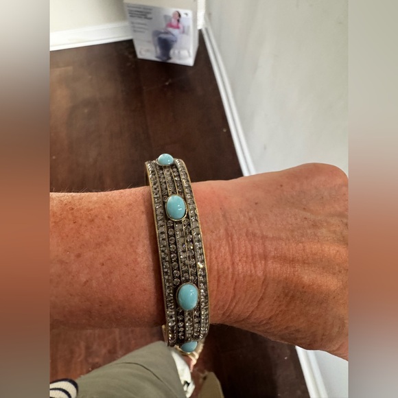 Heidi Daus Jewelry - Heidi Daus Elegant Turquoise and Silver Bracelet